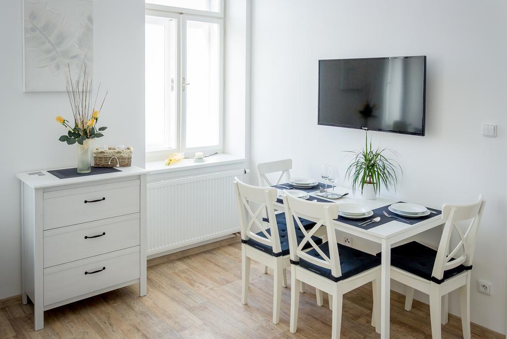 Penzion Apartmany Hradebni Uherské Hradiště エクステリア 写真