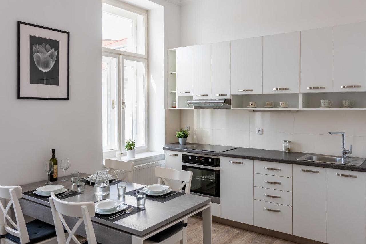 Penzion Apartmany Hradebni Uherské Hradiště エクステリア 写真