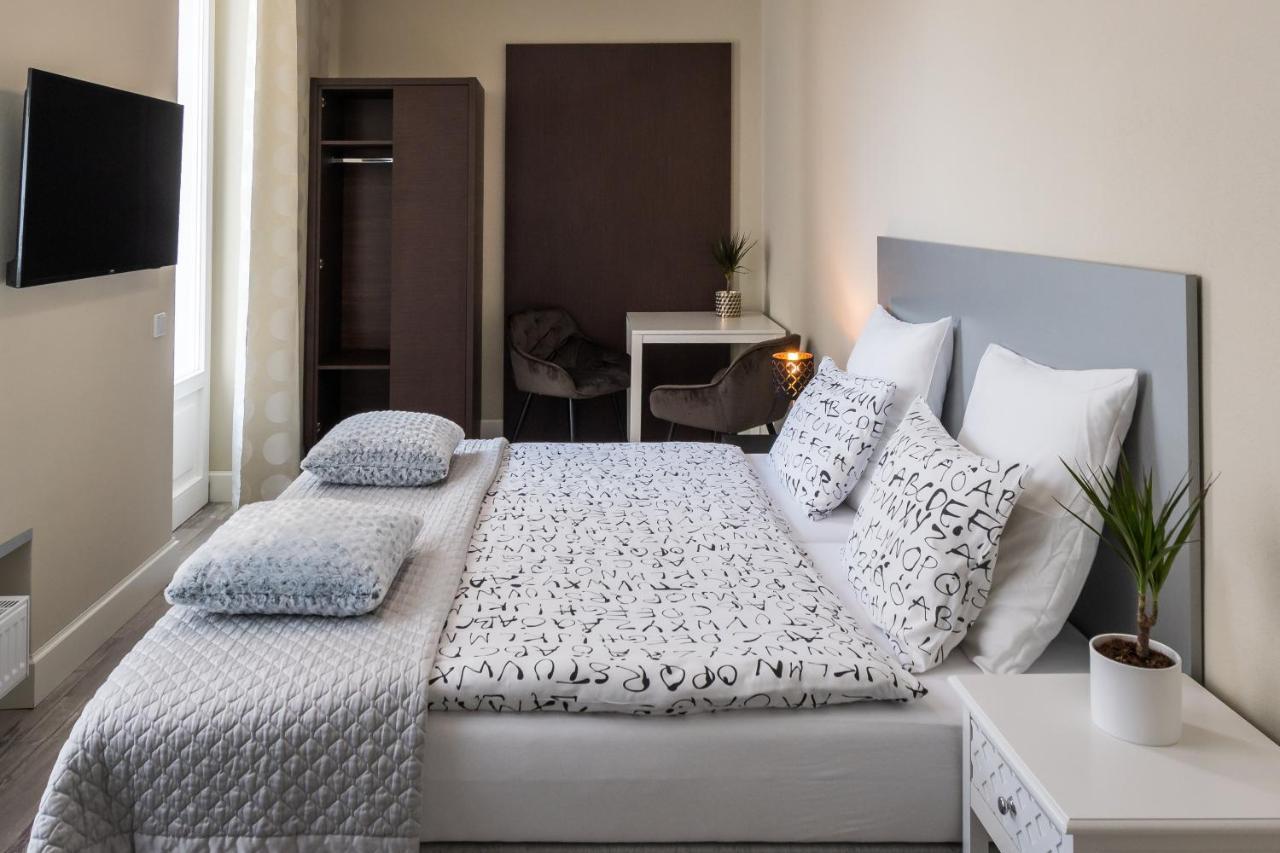 Penzion Apartmany Hradebni Uherské Hradiště エクステリア 写真